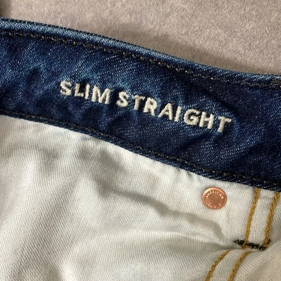American Eagle Outfitters Airflex+ Slim Straight Jeans size 32X33.5